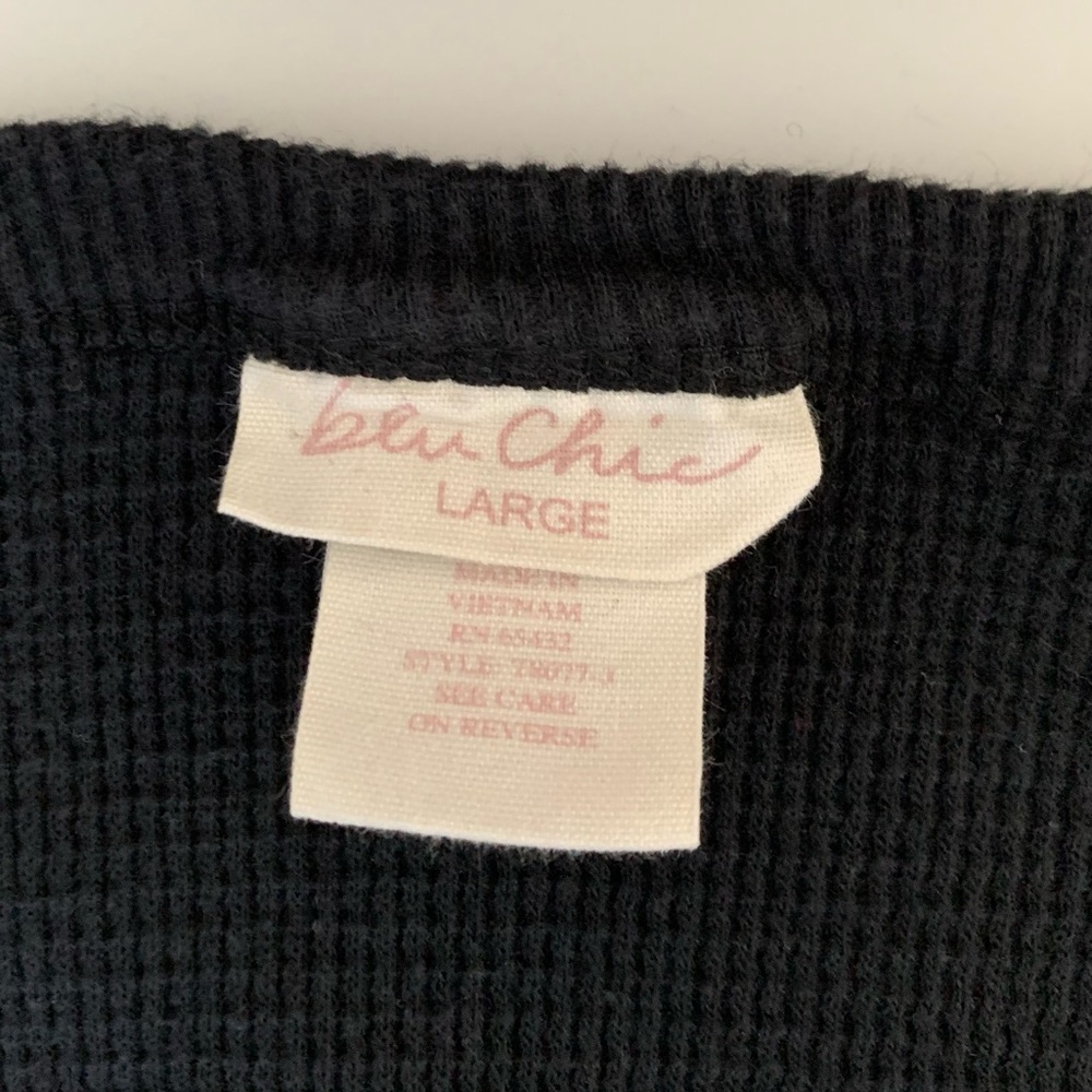 Blu Chic Black Thermal Top, Size L (Junior) - Picture 5 of 7
